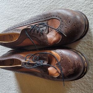 Dr. Martens Men's Brown Leather Brogue Shoes